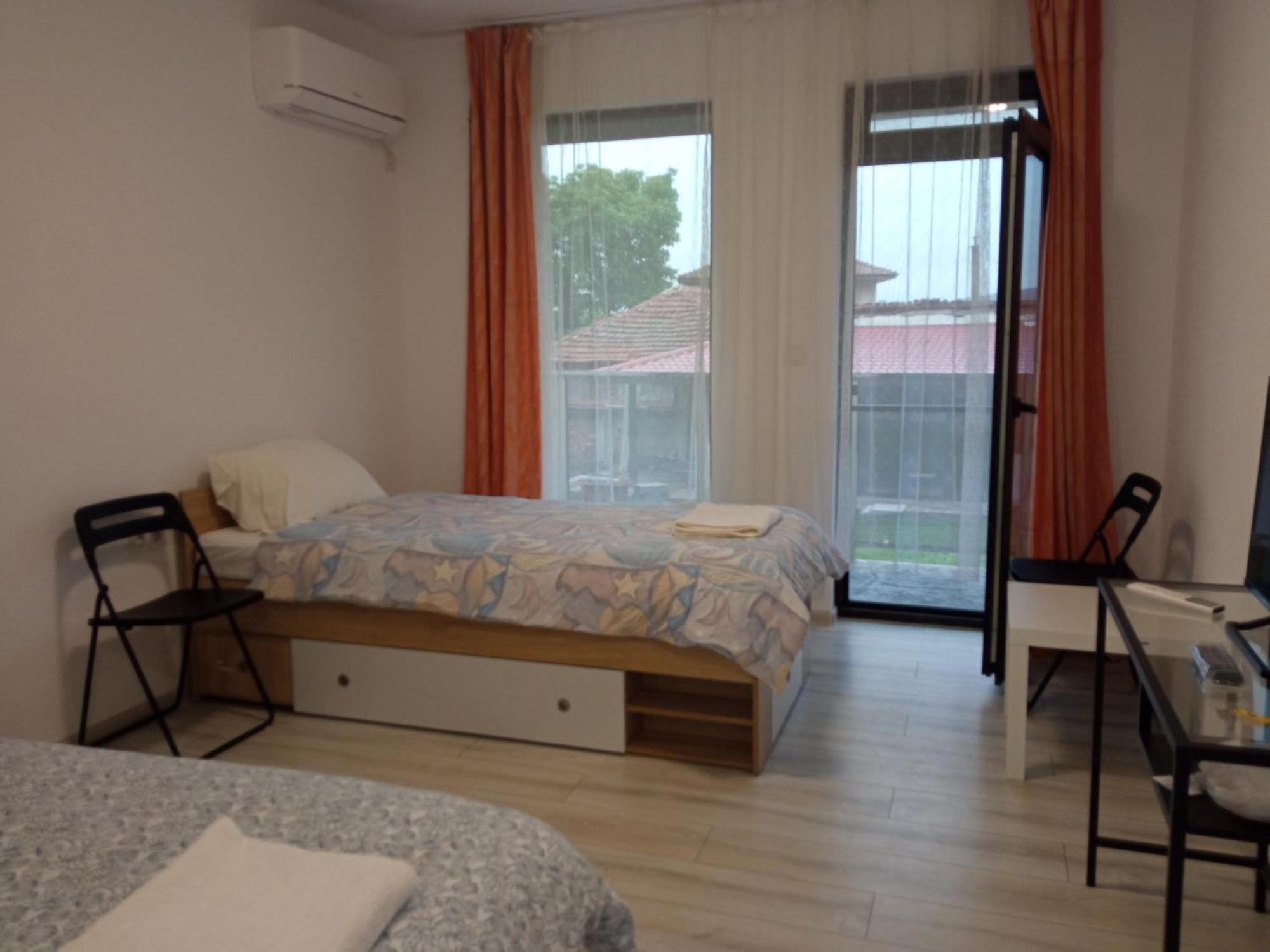 Bobekova Kashta Hotel Panagyurishte Buitenkant foto