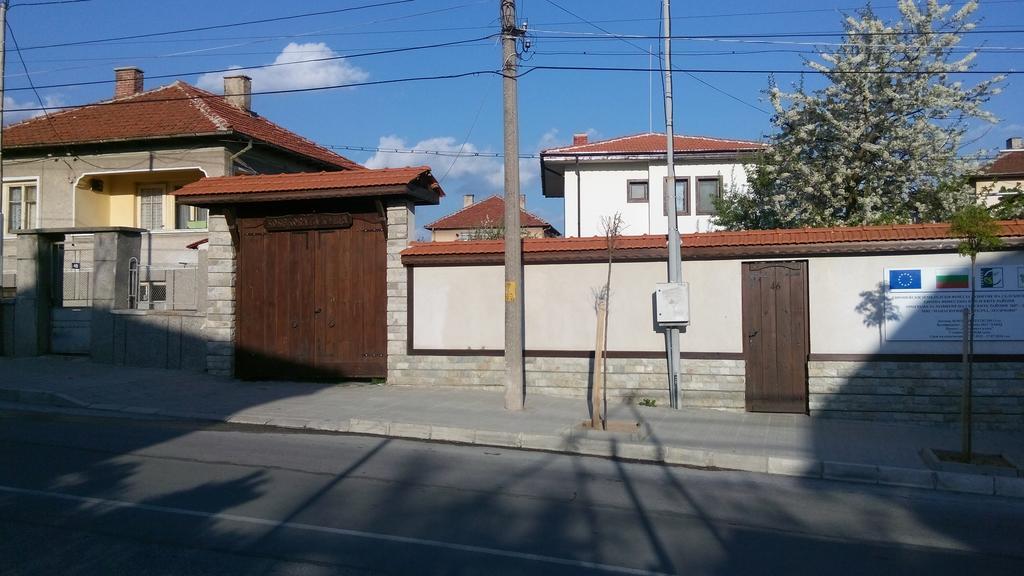 Bobekova Kashta Hotel Panagyurishte Buitenkant foto