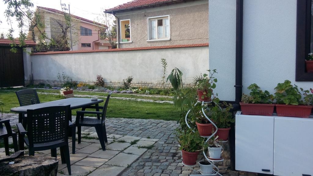 Bobekova Kashta Hotel Panagyurishte Buitenkant foto